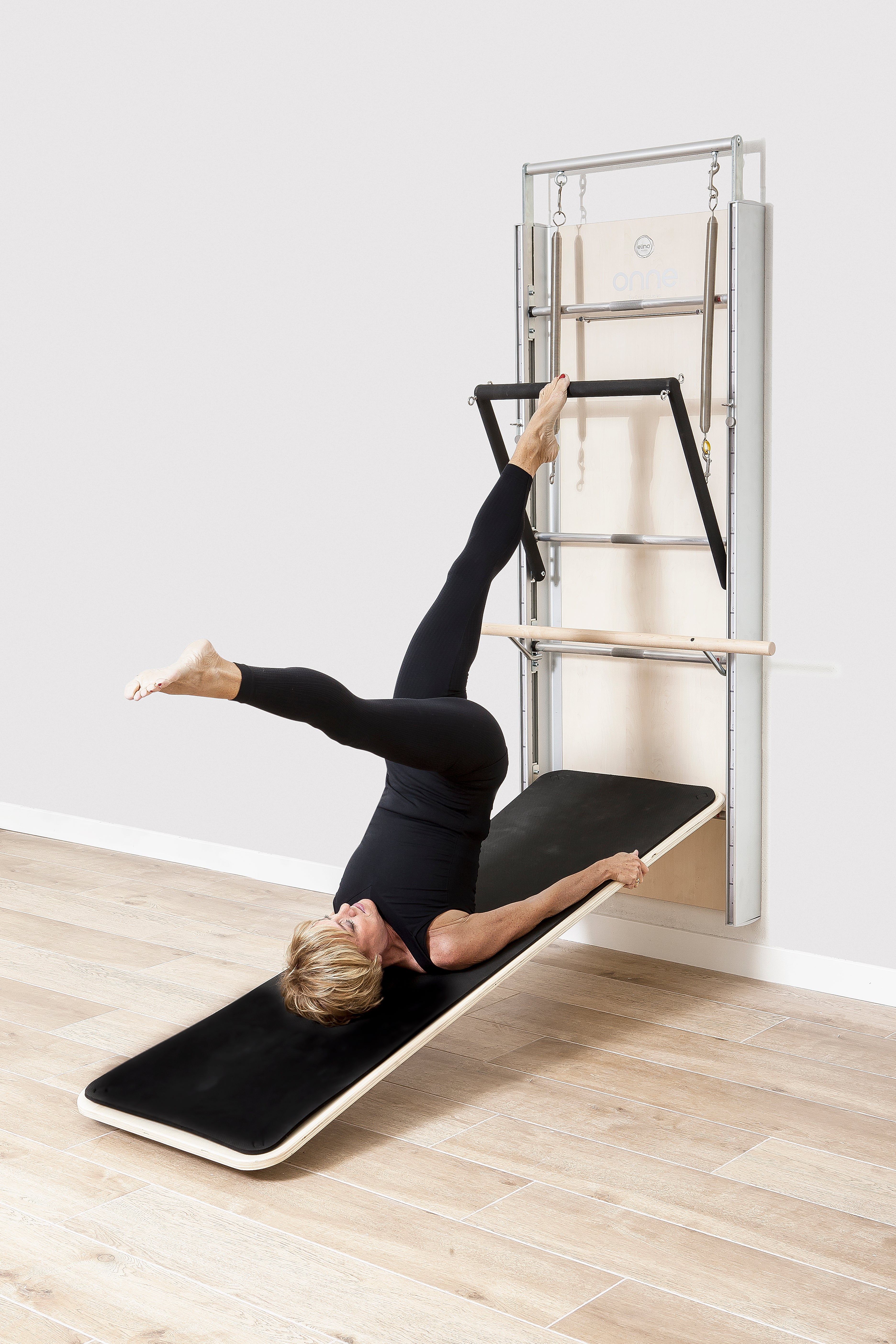 Wall bord ONNE® - Elina Pilates